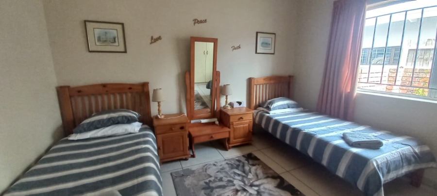 4 Bedroom Property for Sale in Cape St Francis Eastern Cape